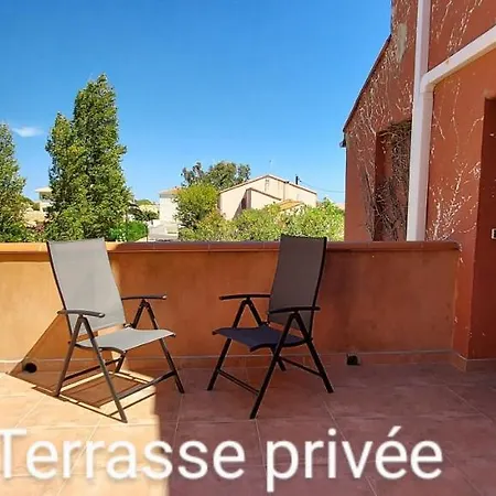 Le Barcares Logement Climatise Pour 6 Personnes, Draps Et Serviettes Non Fournis Air-Conditioned Accommodation For 6 People, Sheets And Towels Not Provided Alojamiento Con Aire Acondicionado Para 6 Personas, Sabanas Y Toallas No Incluidas Exterior foto